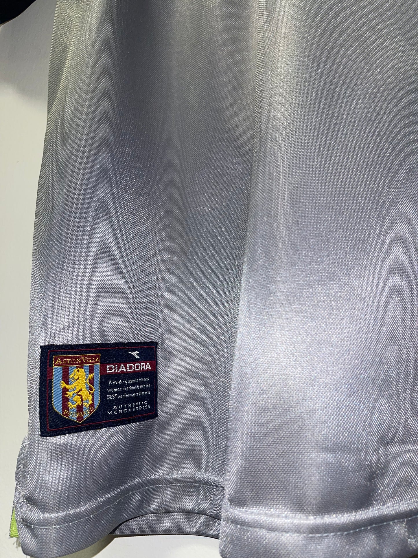 Aston Villa 2002-03 Third Kit. (XL) #22 Kachloul.