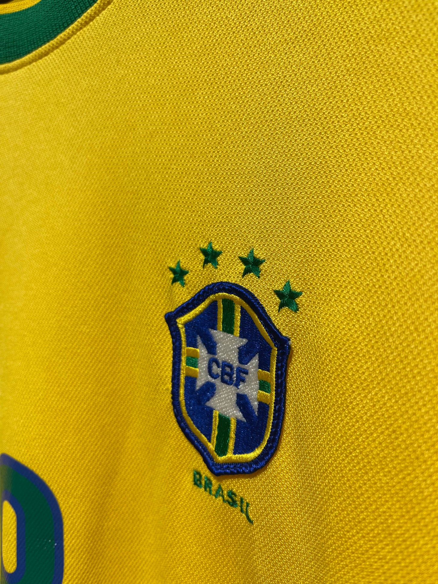 Brazil 1998 Home Kit. #9 Ronaldo. (XL)