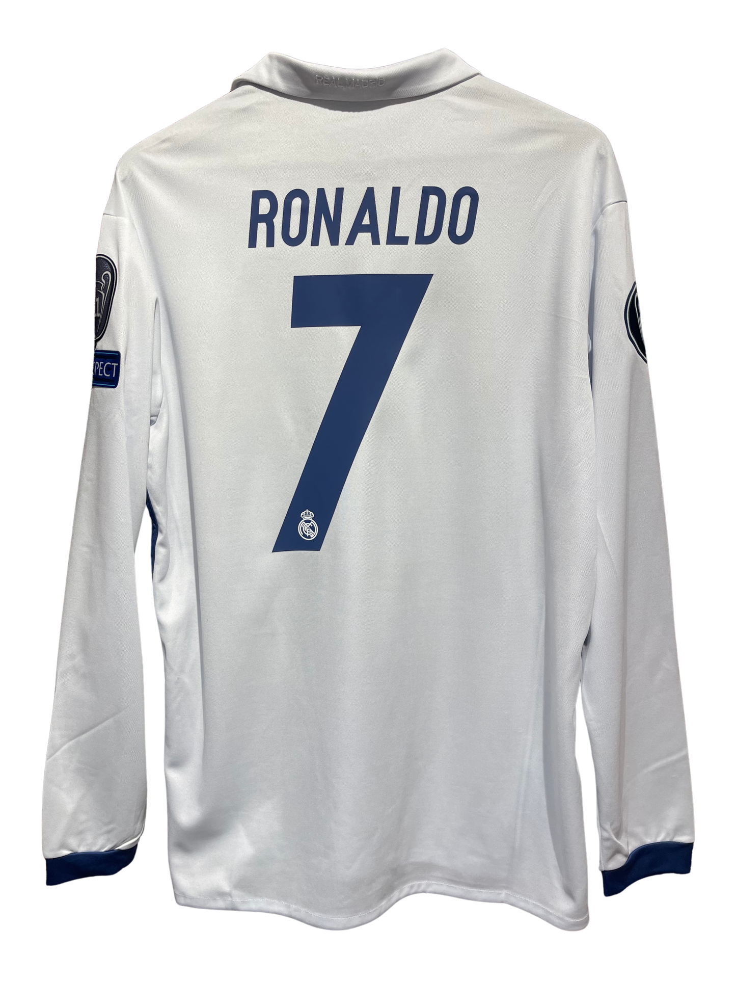 Real Madrid 2016-17 Home Kit. #7 C. Ronaldo. (L)