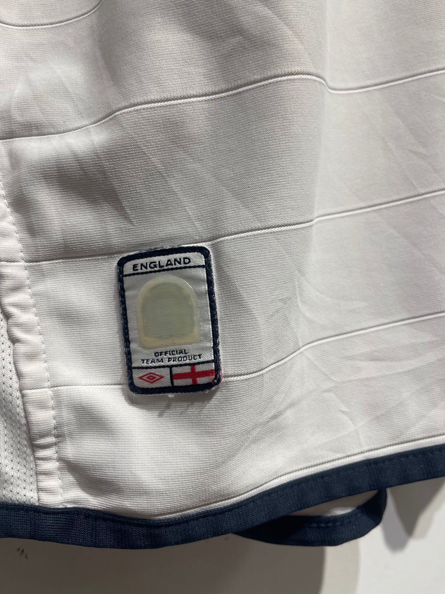 England 2004 Home Kit. #8 Scholes. (XL).