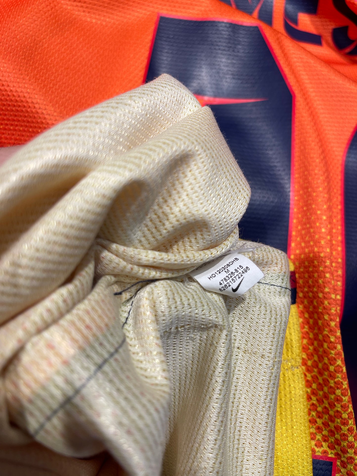 FC Barcelona 2012/13 Away Kit. #10 Messi. (M)