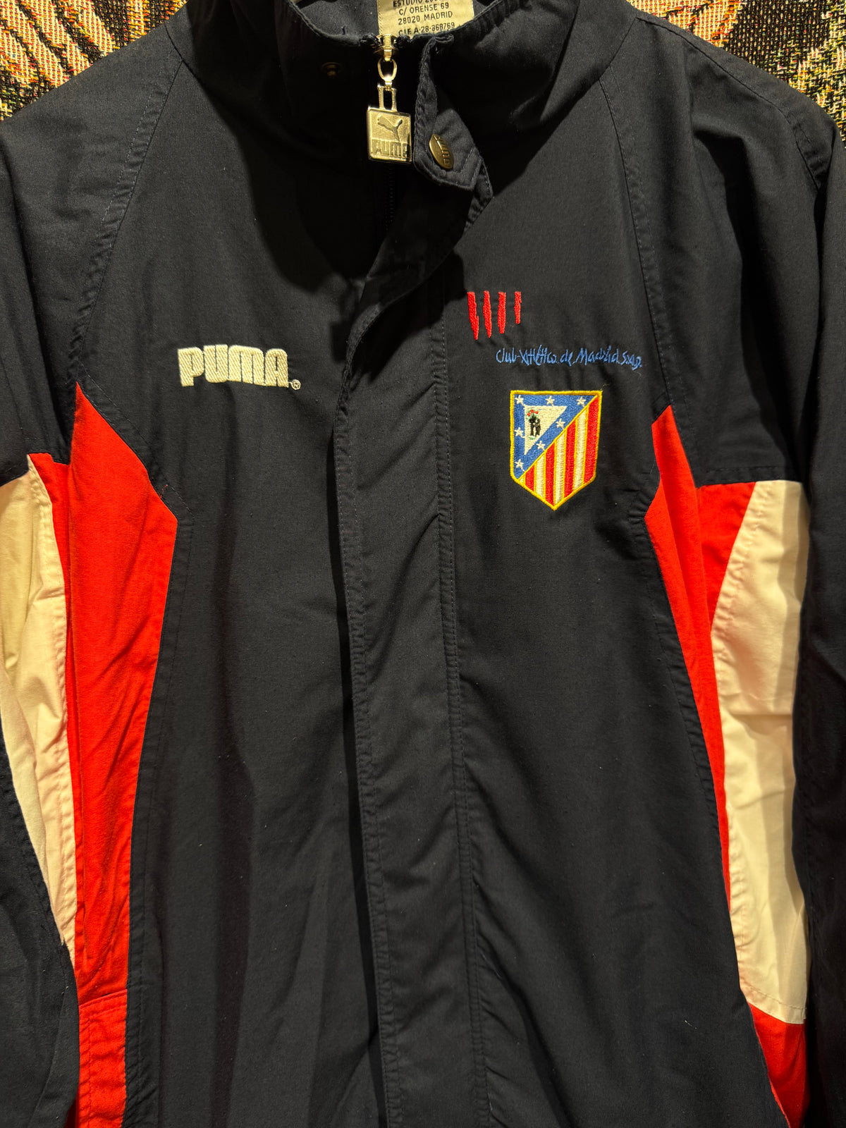 Atletico Madrid 1996-98 Track jacket. (XL).