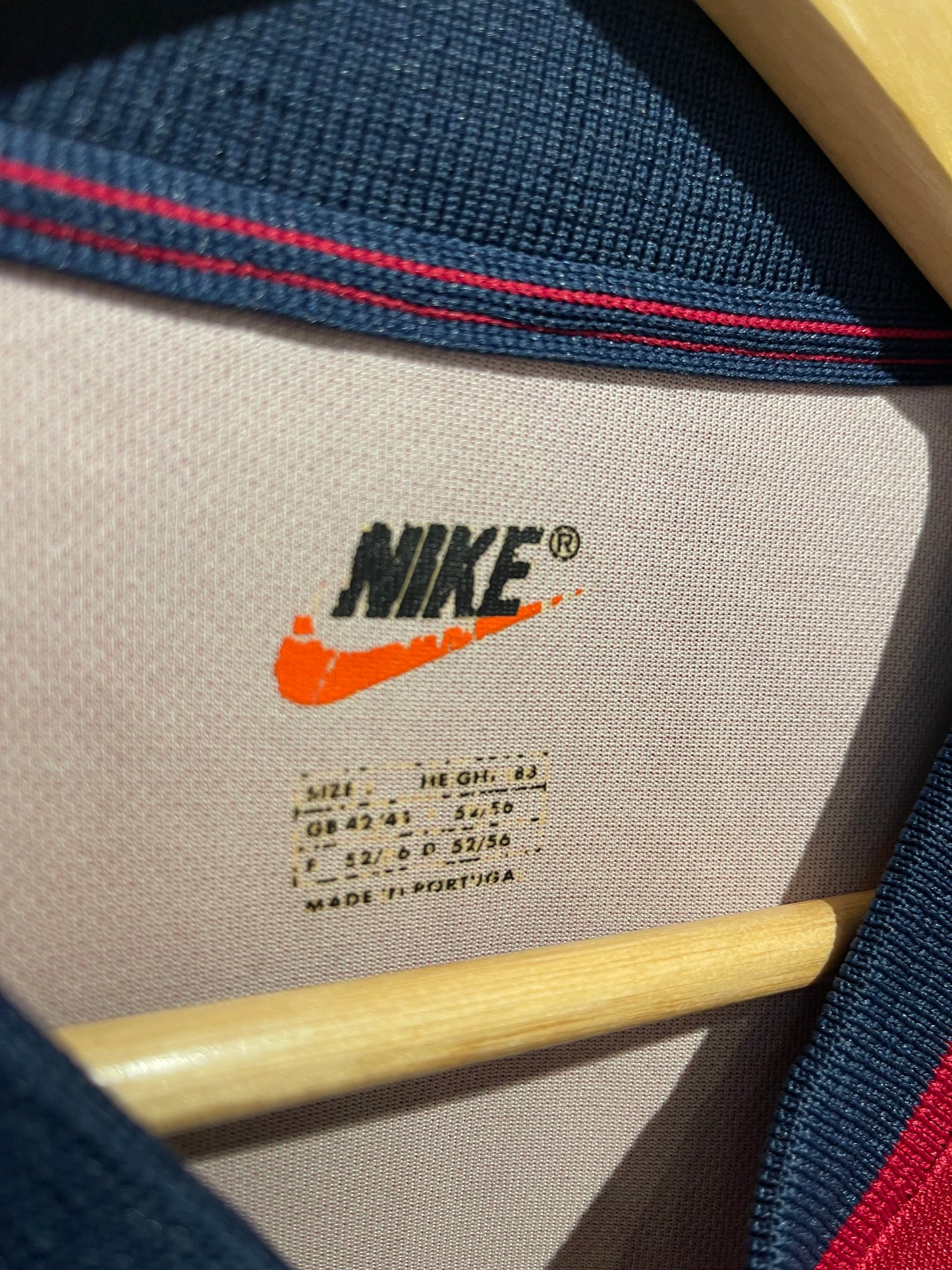 FC Barcelona 1998/99 Home Kit. (L)