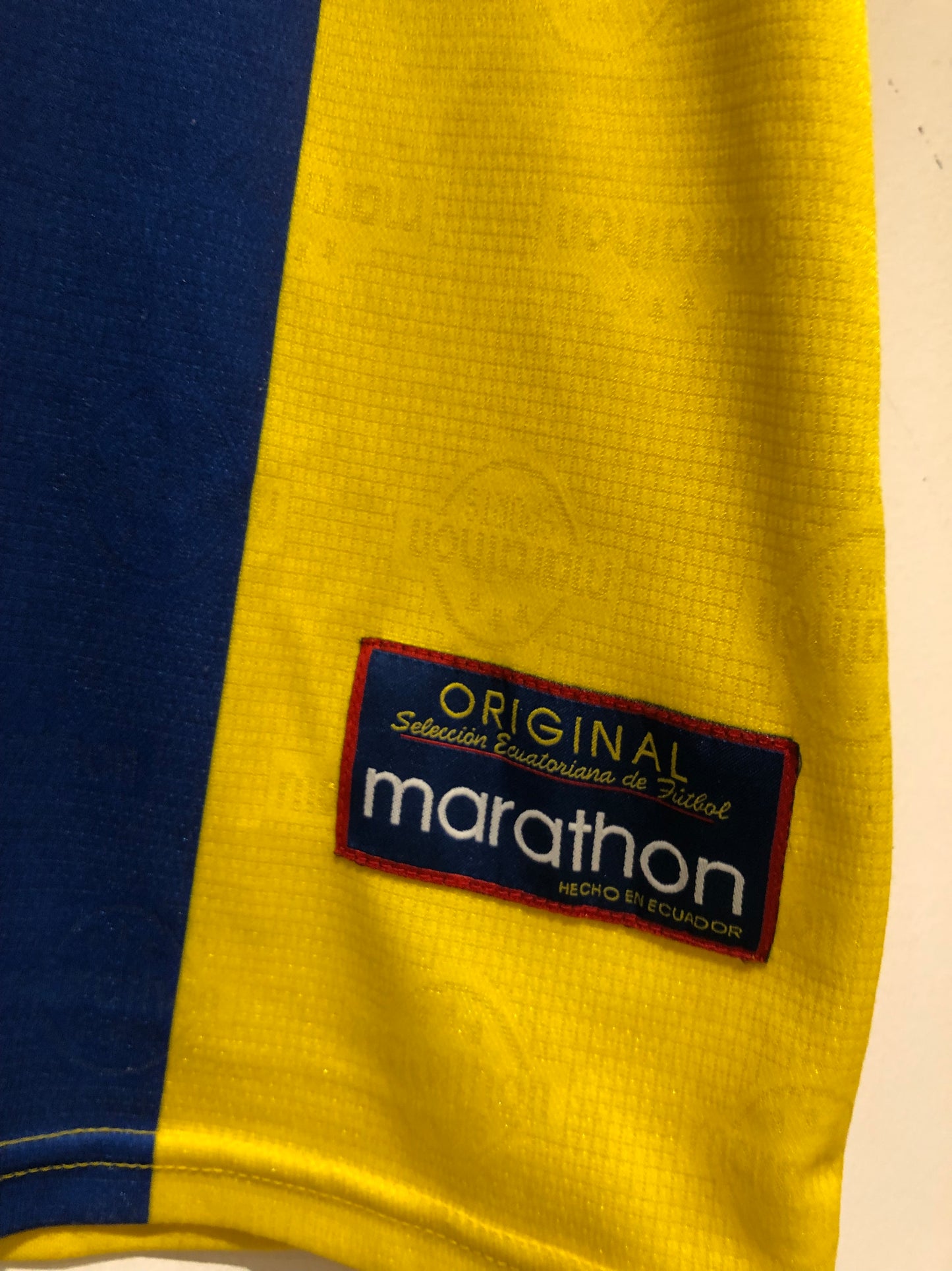 Ecuador 1998 Home Kit. (L)