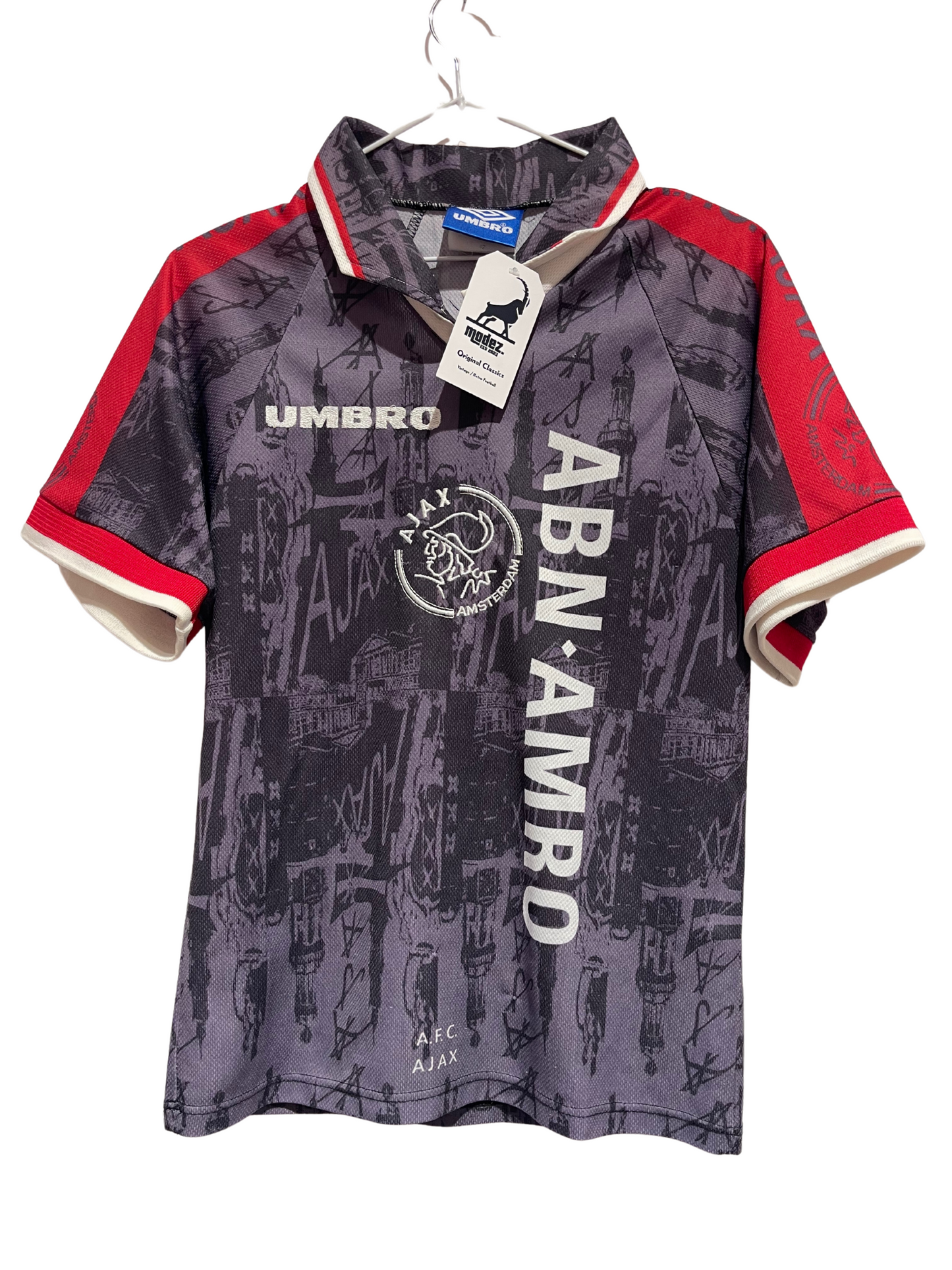 Amsterdam Ajax FC 1996-97 Away Kit. Kids (s-176)
