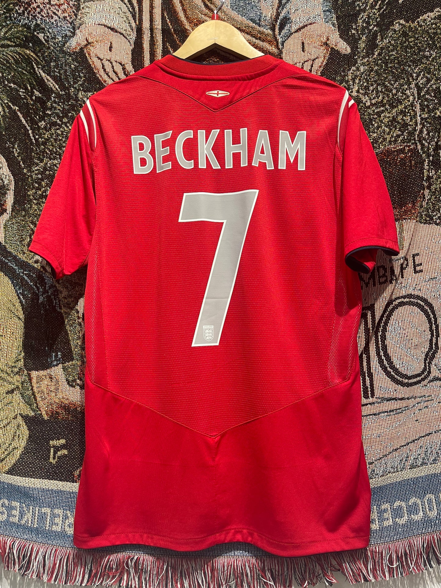 England 2004 Away Kit. (L) #7 Beckham.