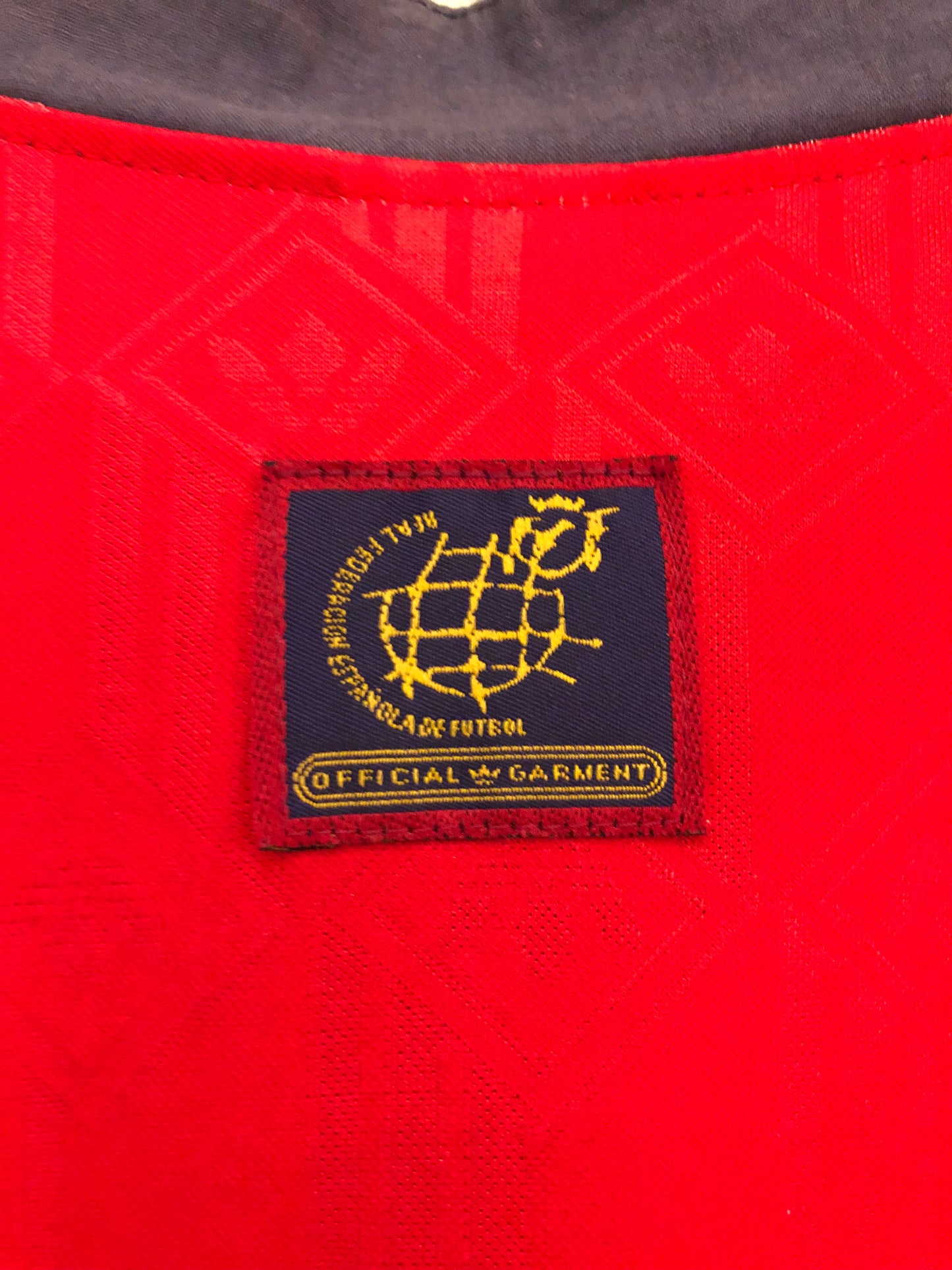 Spain 1996 Home Kit. (XL)
