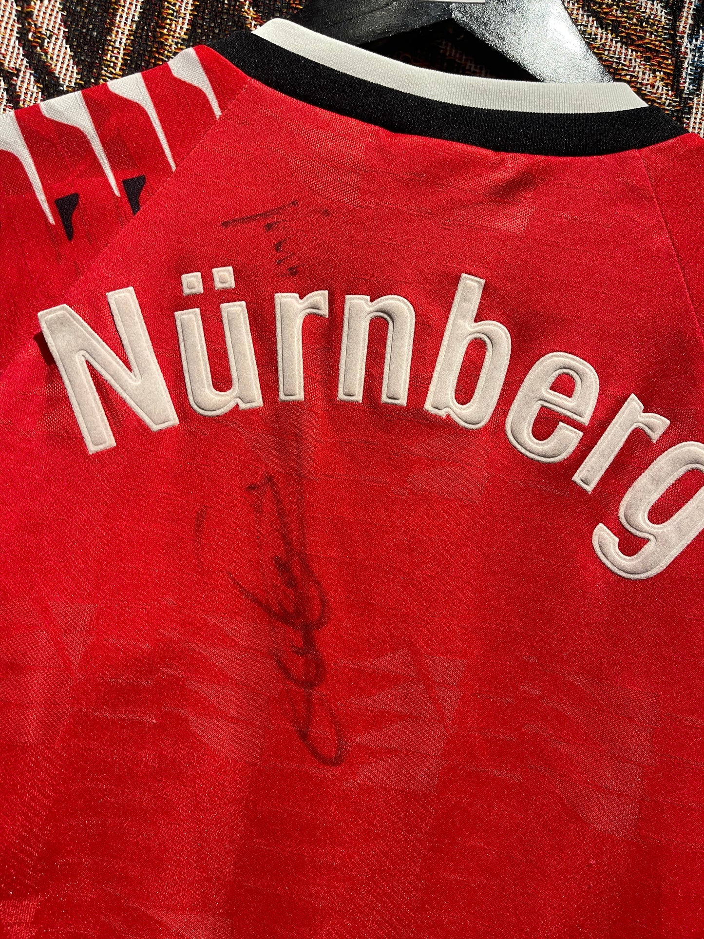 1. FC Nürnberg 1994-95 Home Kit. (M) (Signed).