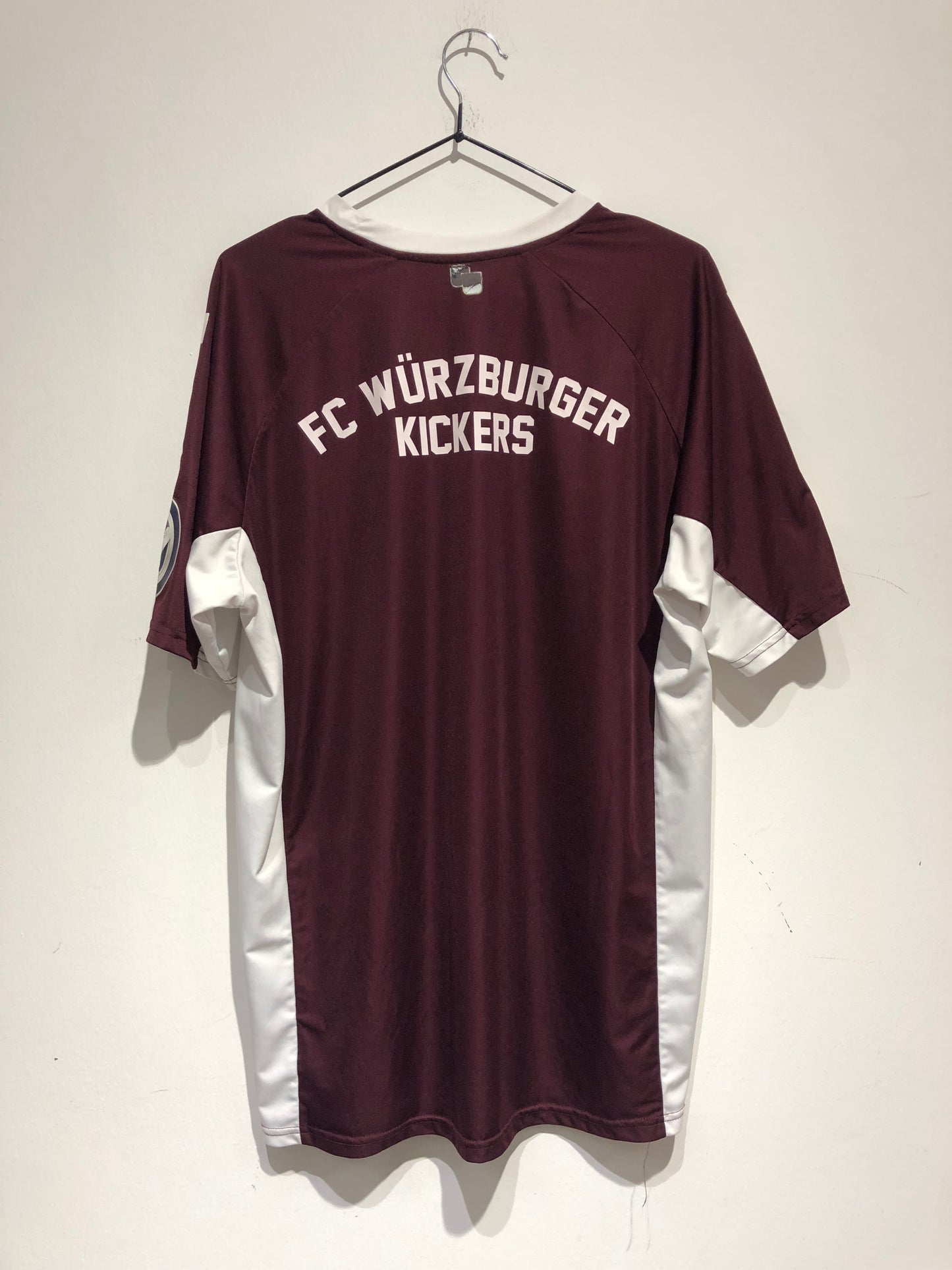 Würzburger Kickers 2016-17 Cup Kit. (L/XL)