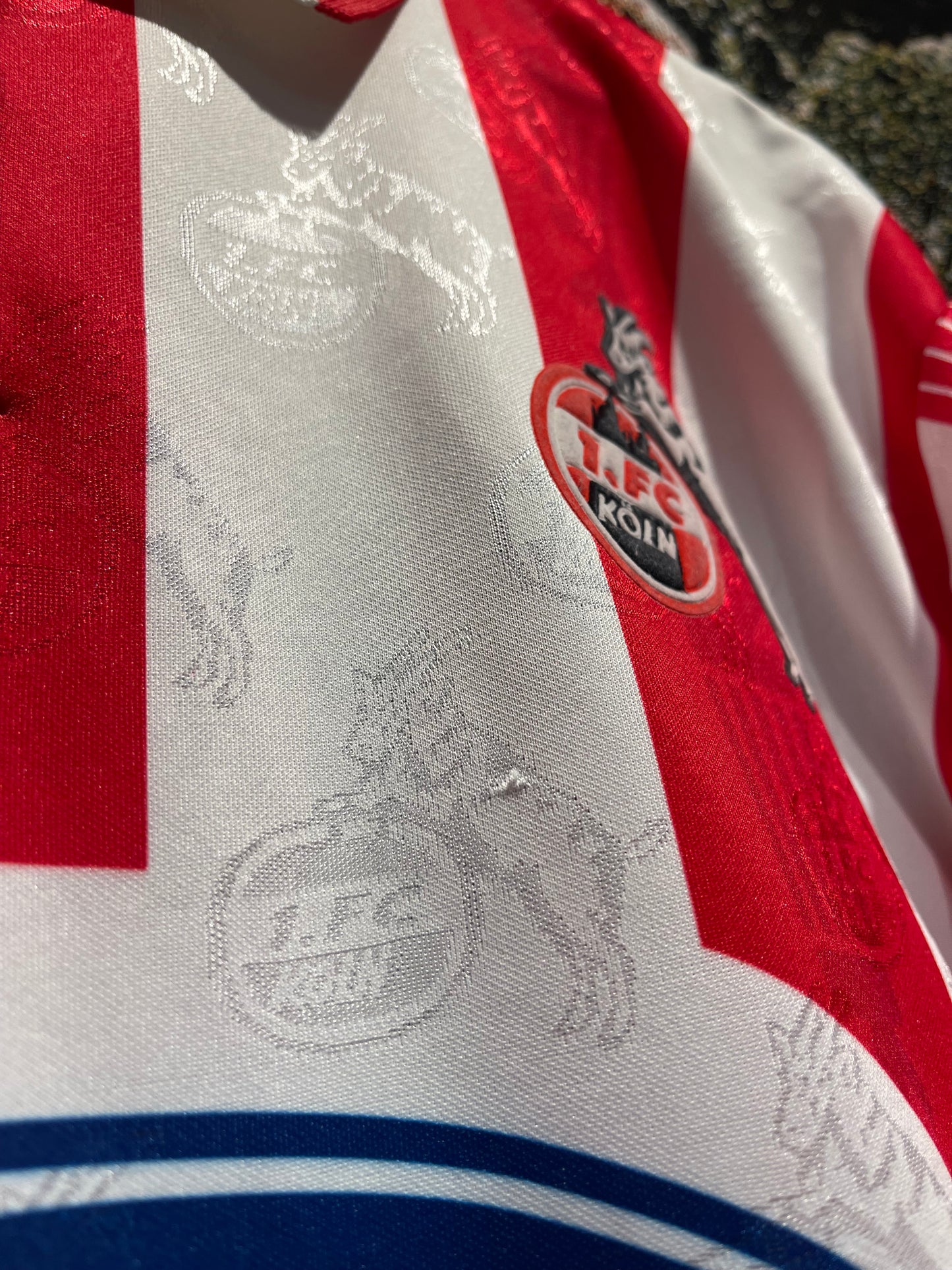 1. FC Köln 1995-96 Home Kit. #11 Labbadia. (L)