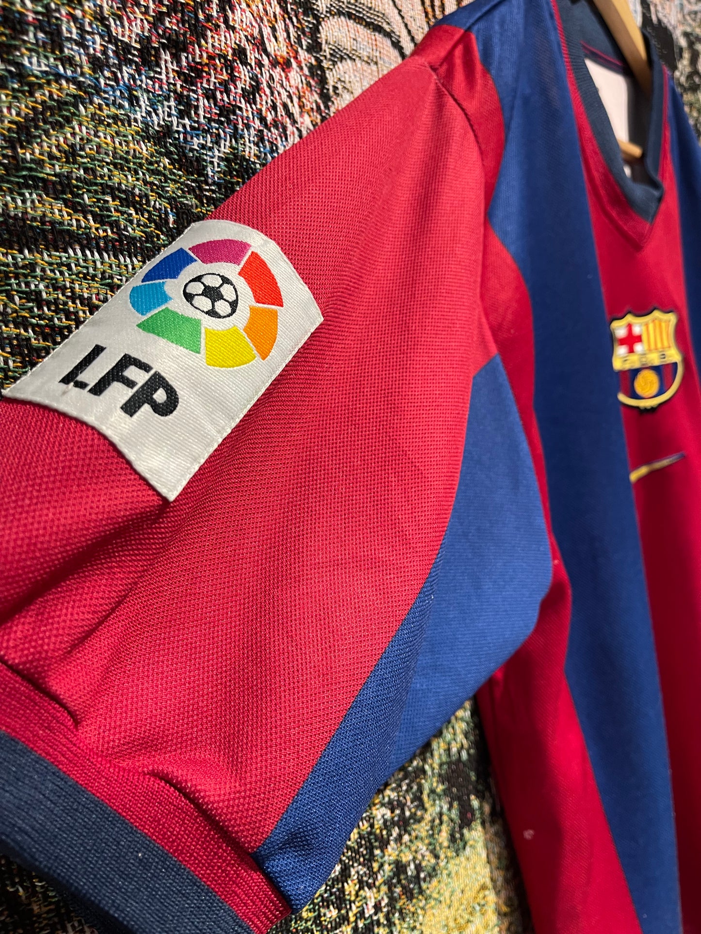 FC Barcelona 1998/99 Home Kit. (L)