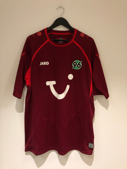 Hannover 96 2013-14 Home Kit. (3XL)