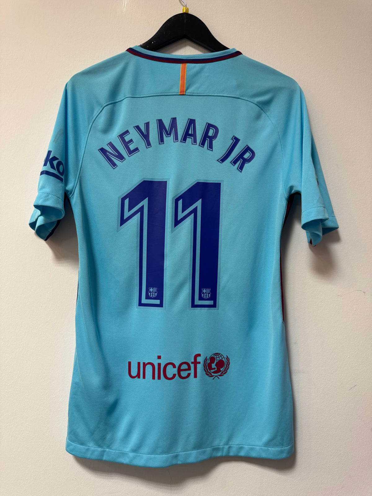 Barcelona 2017-18 Away Kit. #11 Ney Jr. (S)